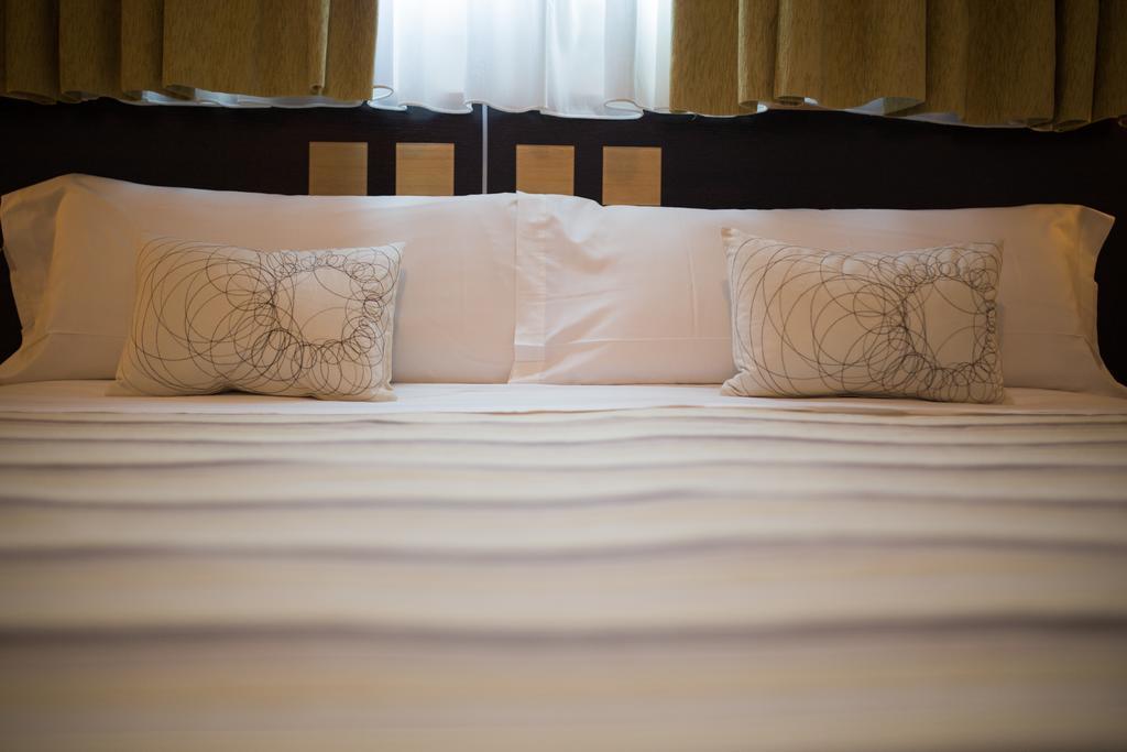 Hostal Albero By Eme Hoteles Sanlúcar la Mayor Εξωτερικό φωτογραφία