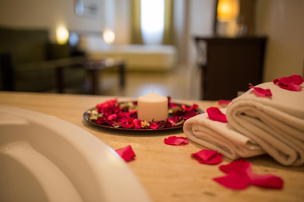 Hostal Albero By Eme Hoteles Sanlúcar la Mayor Εξωτερικό φωτογραφία
