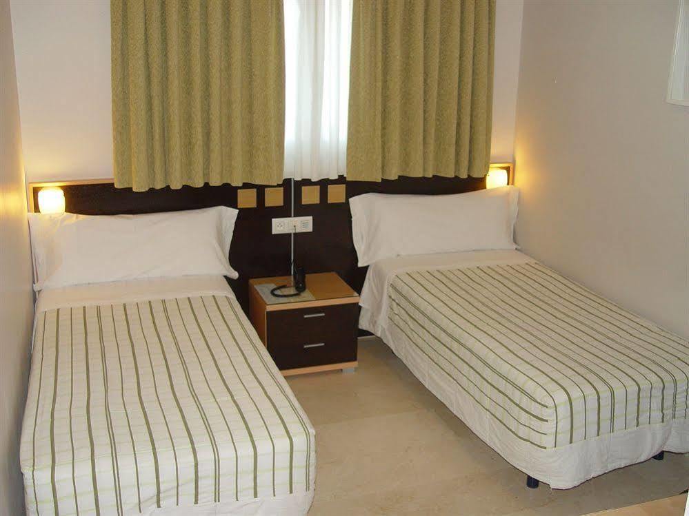 Hostal Albero By Eme Hoteles Sanlúcar la Mayor Εξωτερικό φωτογραφία